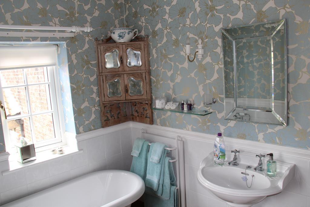Little Holtby B&B Kirkby Fleetham Esterno foto