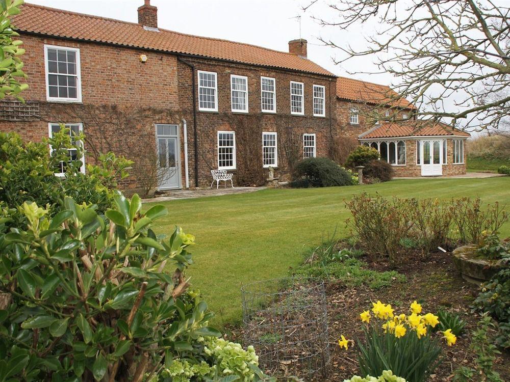 Little Holtby B&B Kirkby Fleetham Esterno foto