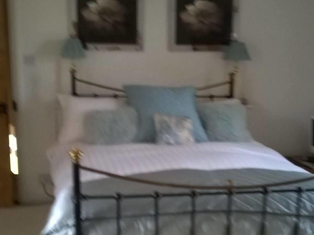 Little Holtby B&B Kirkby Fleetham Esterno foto